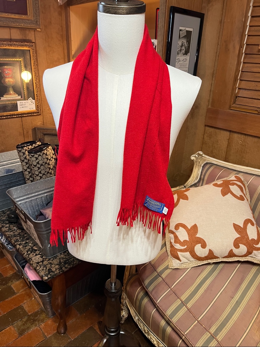 Pendleton scarf virgin wool 49” long X 12.6” wide 2493 - Picture 3 of 3